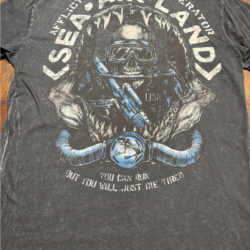 Men's Black Graphic T-Shirt